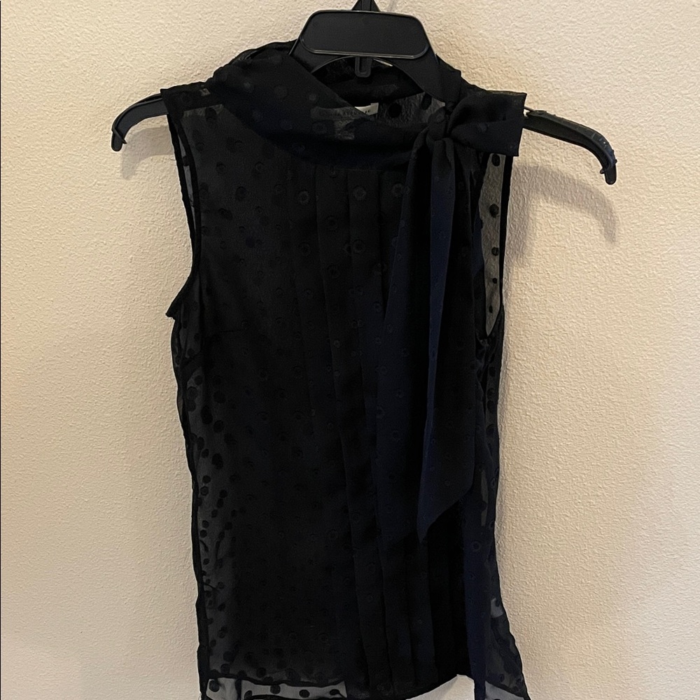 Banana Republic Black Sleeveless Dot Chiffon Tie-Neck Camisole Blouse